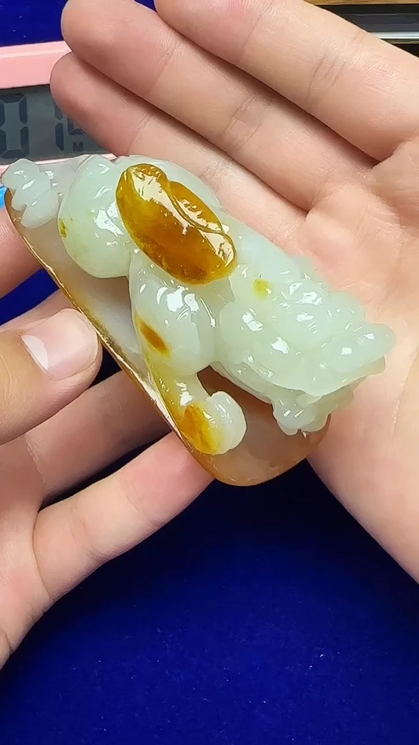 和田玉未镶嵌把件1