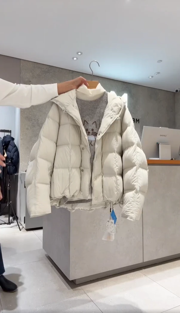 短款女2025冬季新款小个子连帽宽松面包服泡芙外套休闲百搭