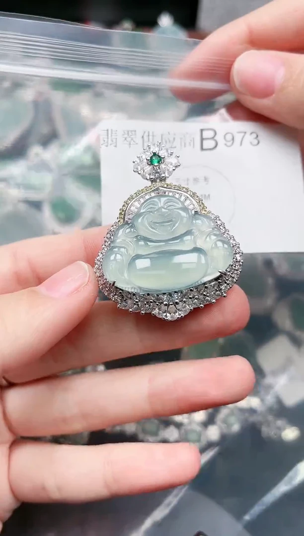 【闪购商品】翡翠颈饰未镶嵌973赠皮绳