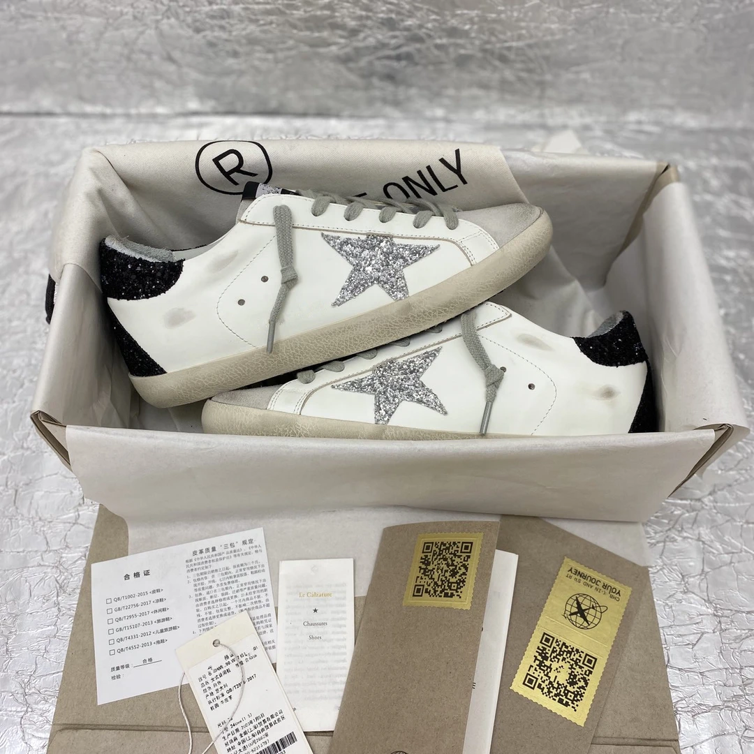 新款S系列 黑闪亮片尾银亮片星做旧星星小脏鞋女复古增高休闲板鞋