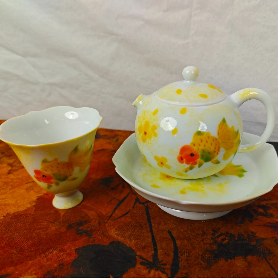 胖头鱼精致釉下彩纯手工茶具一壶一壶承一杯0504陶瓷家用白瓷黄色