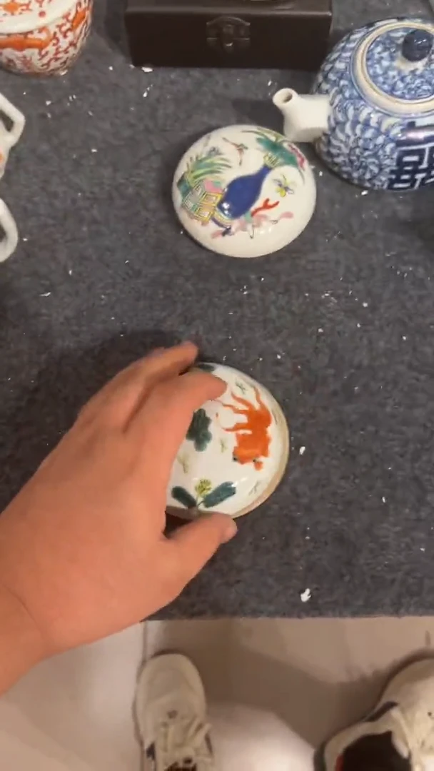 摆件瓷摆件瓷摆件鱼墨盒