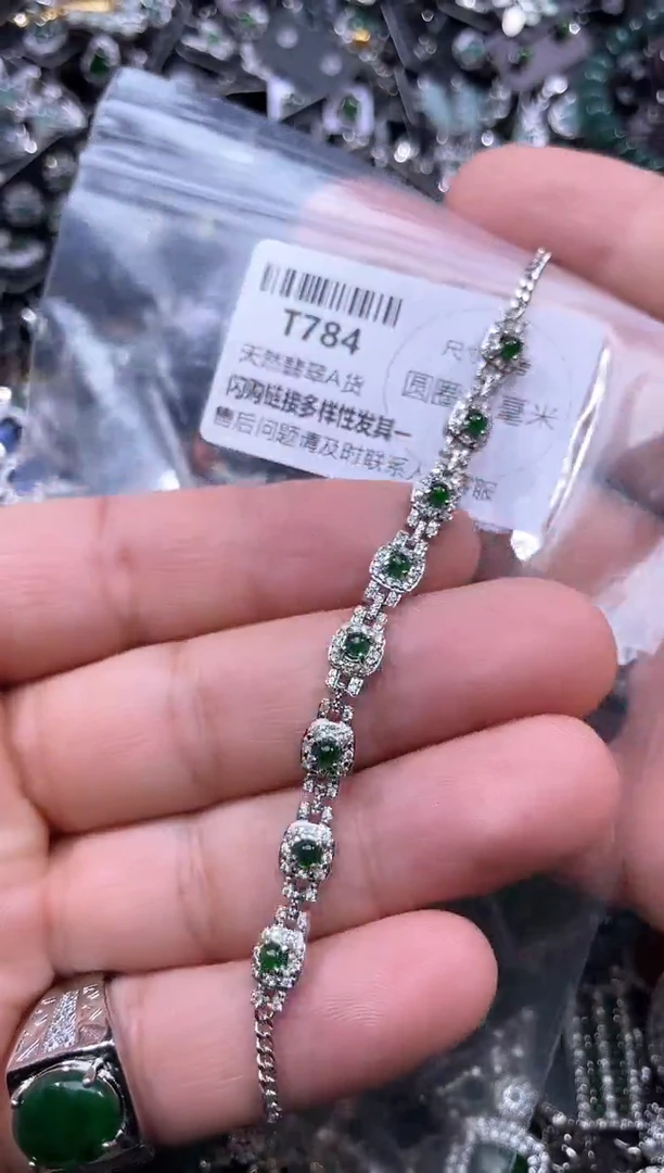 【闪购商品】翡翠颈饰未镶嵌T784手链