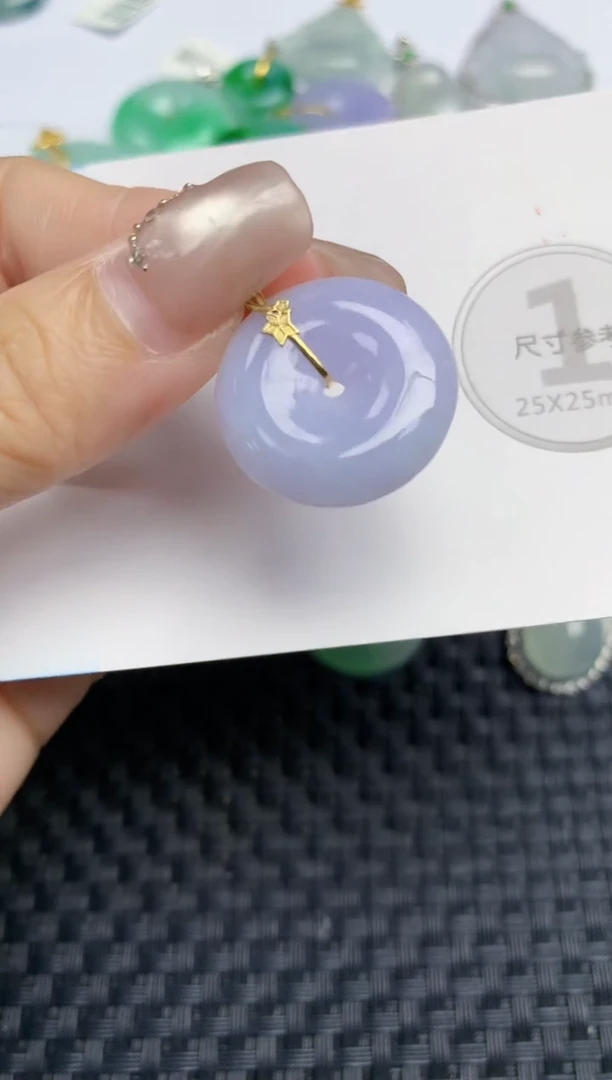 颈饰18K金镶嵌翡翠 天然缅甸A货翡翠百元以上9元证书费自理