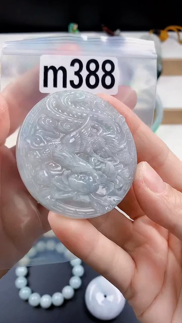 颈饰未镶嵌翡翠天然翡翠吊坠挂件