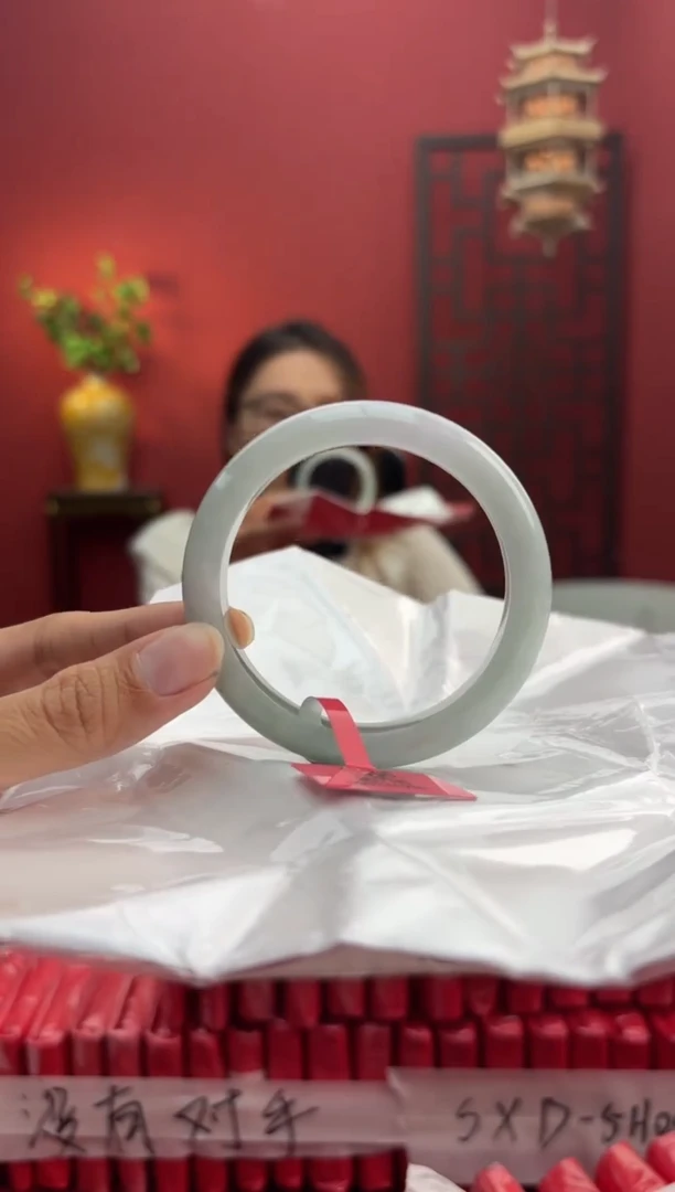 未镶嵌手镯翡翠翡翠手镯7