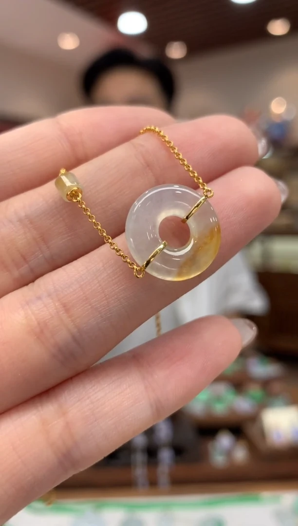 【闪购商品】18K金镶嵌翡翠手链手链