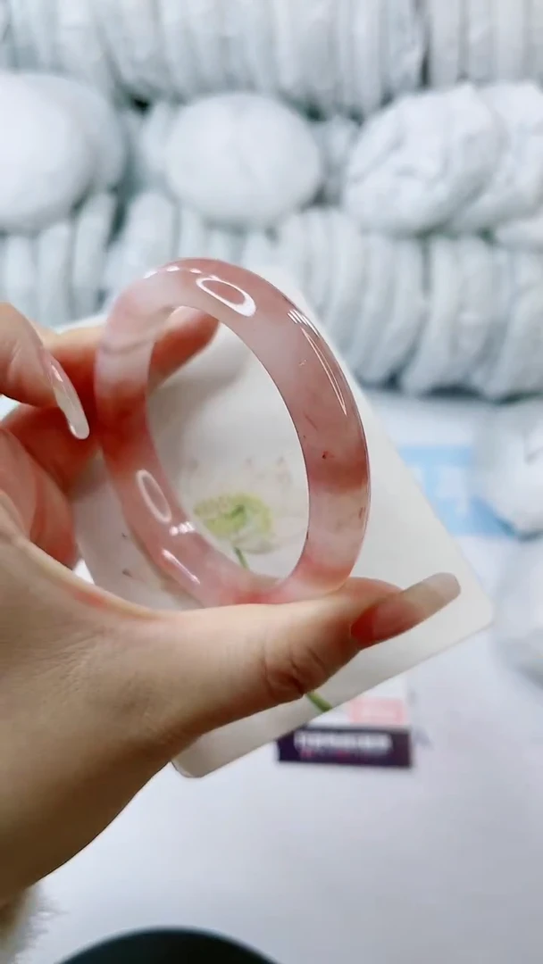 【闪购商品】石英质玉手镯未镶嵌多样性发货A214