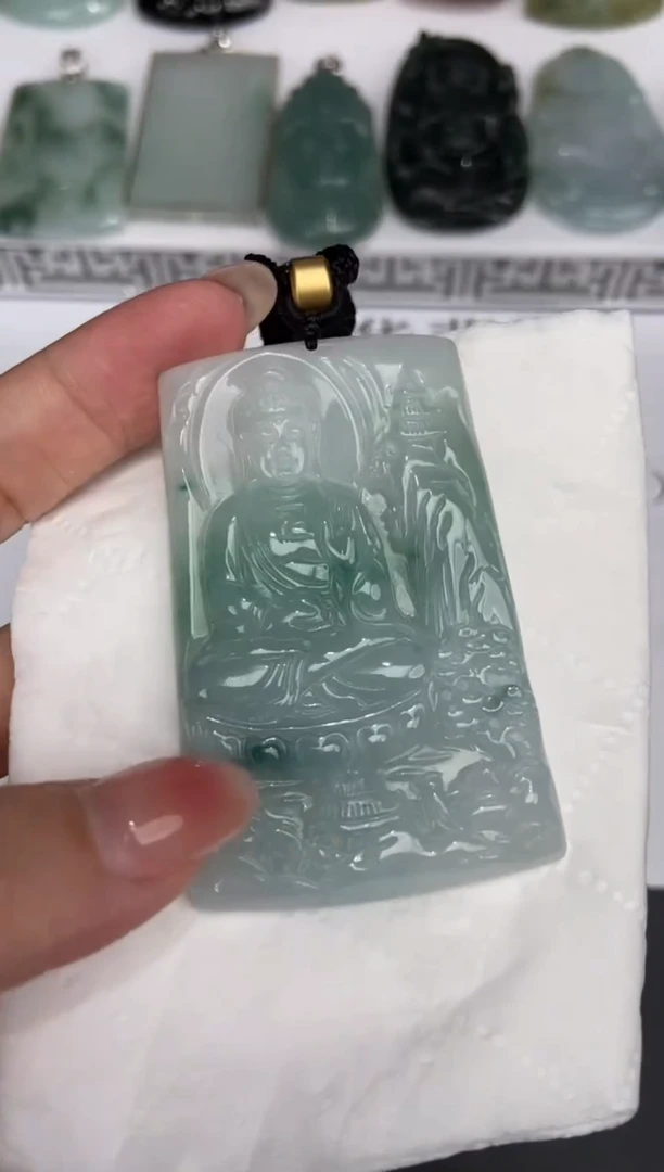 翡翠挂件未镶嵌292691    /多样性发一件