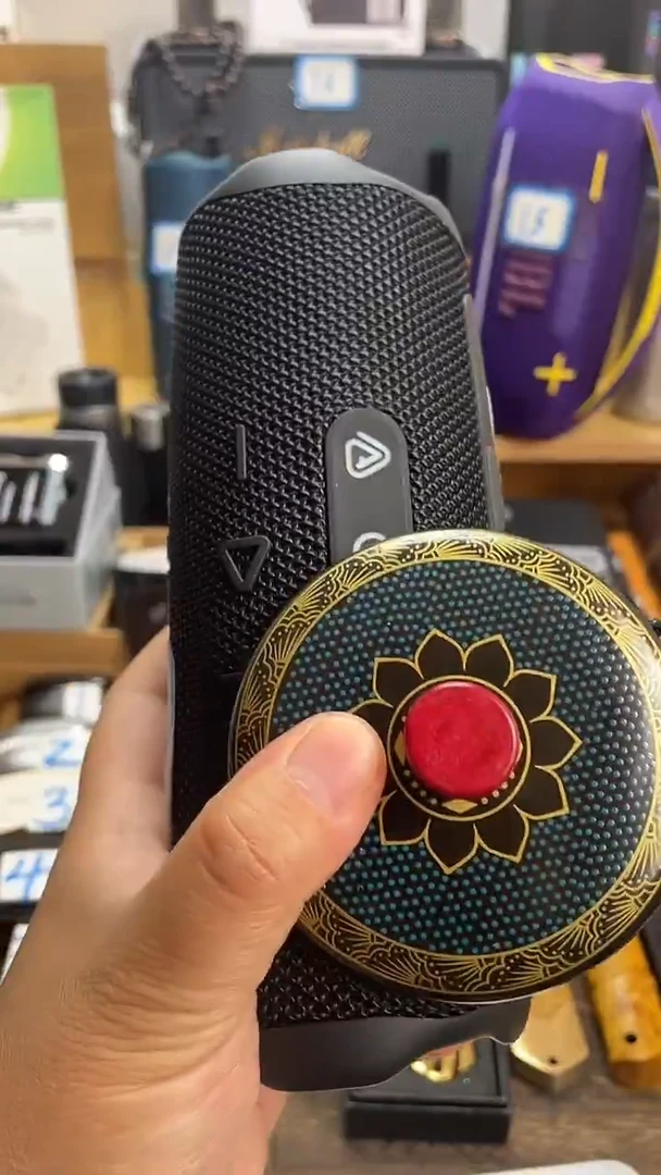 瓷片闪购商品 如图所示