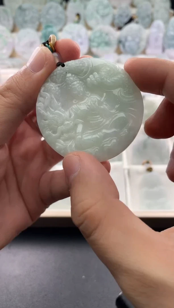 颈饰未镶嵌翡翠25/10/27/800