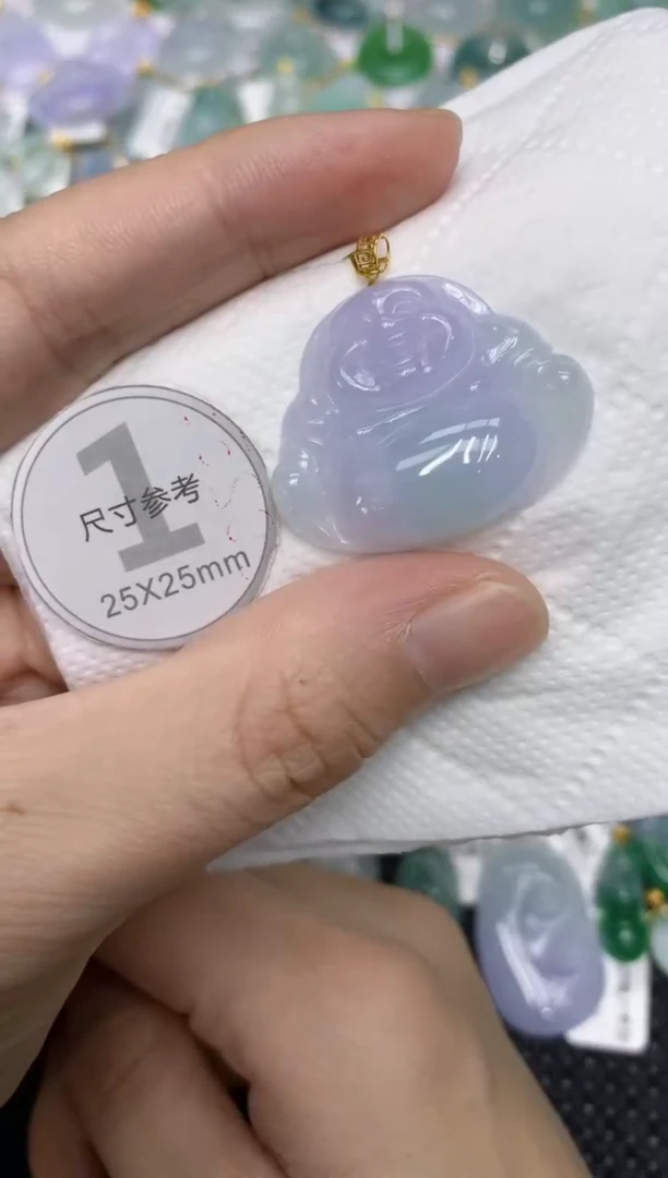 颈饰18K金镶嵌翡翠111111111