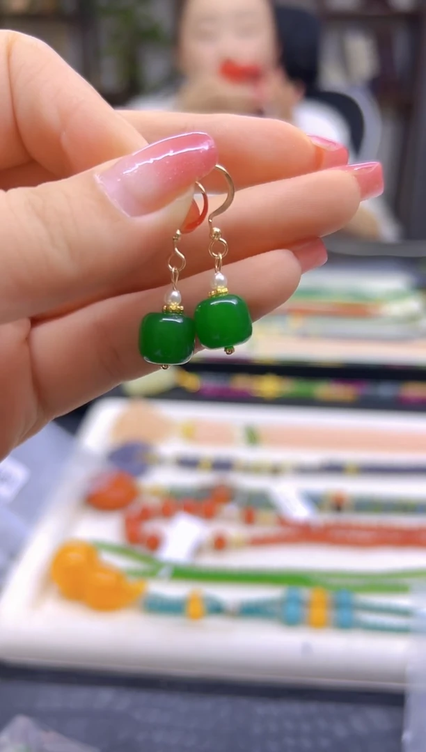 14K金镶嵌翡翠耳饰DIY款E886