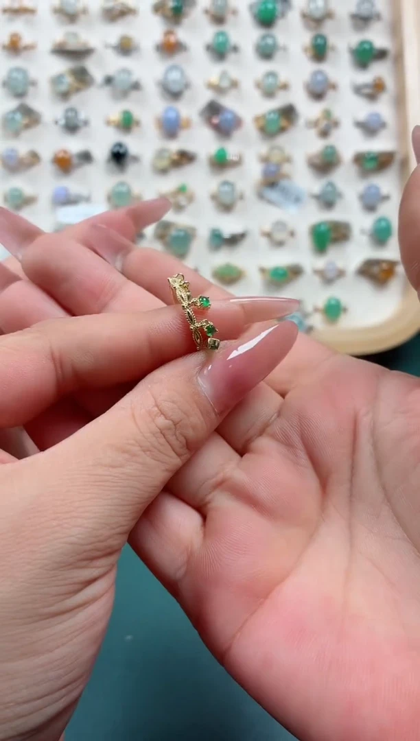 银S925镶嵌戒指翡翠.