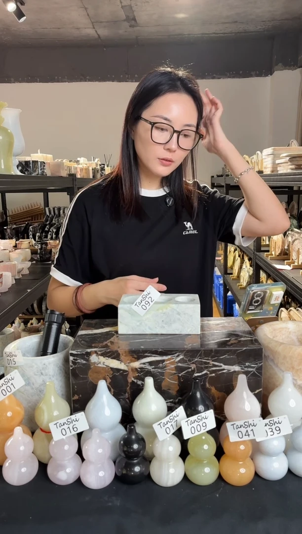 石材092芬迪蓝牙刷架
