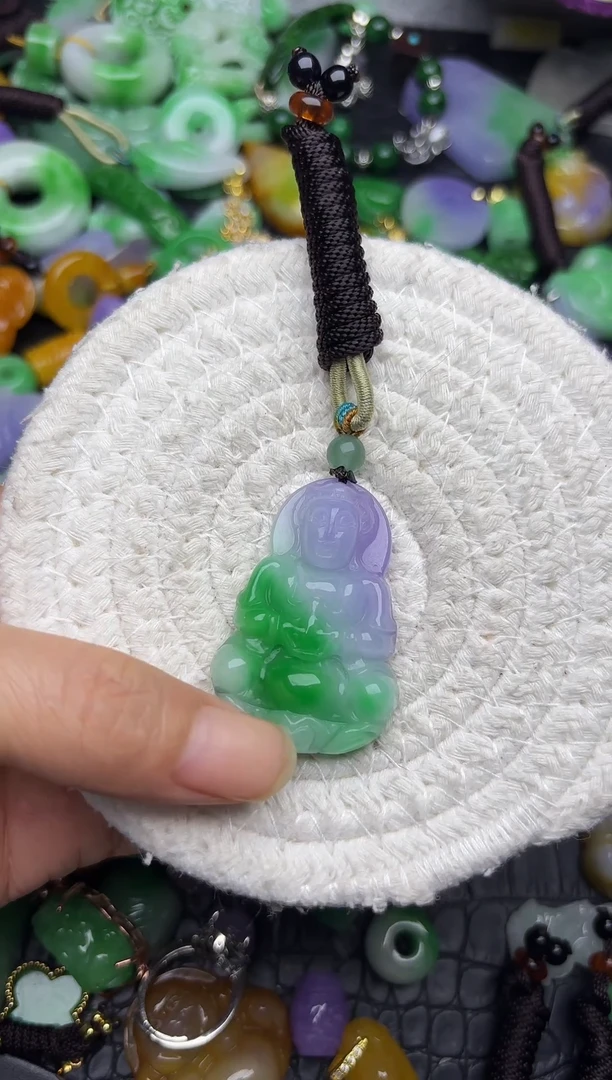 颈饰未镶嵌翡翠缅甸翡翠吊坠