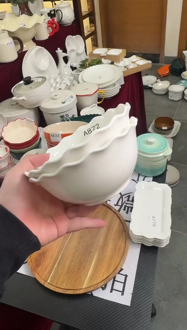 摆件陶A872  清仓陶瓷餐具微瑕（颜色随机）