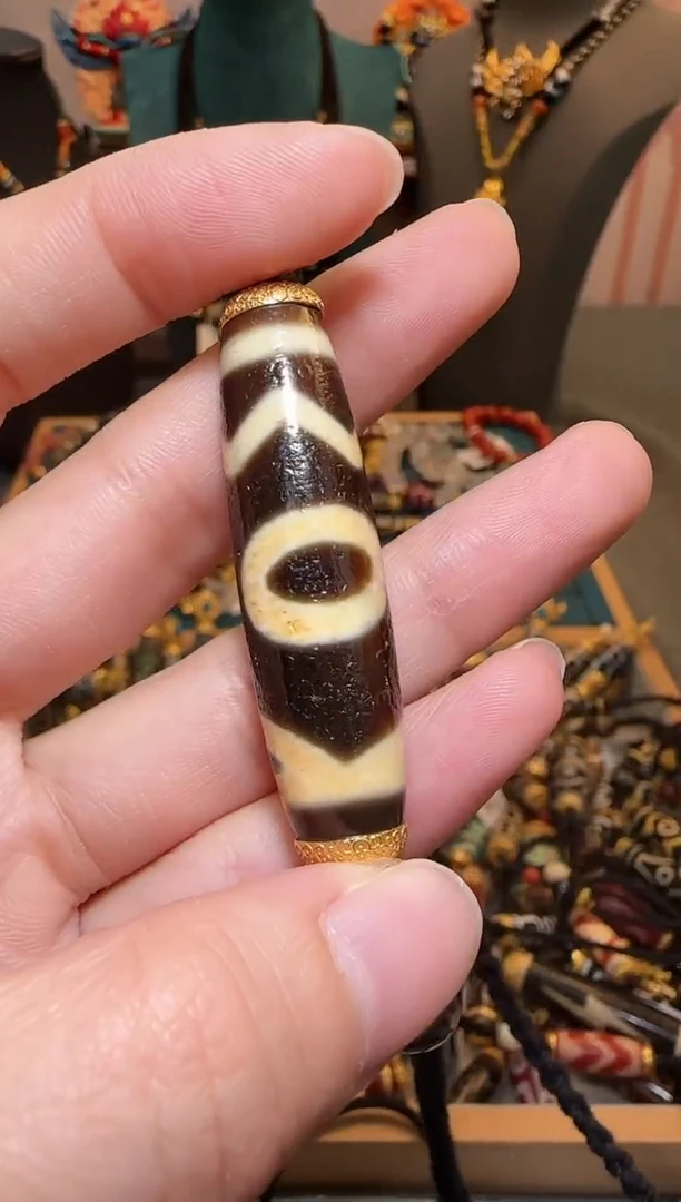 【闪购商品】玛瑙颈饰18K金镶嵌吊坠