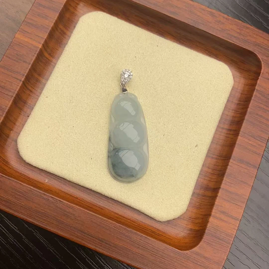 天然缅甸翡翠S925银镶嵌豆子