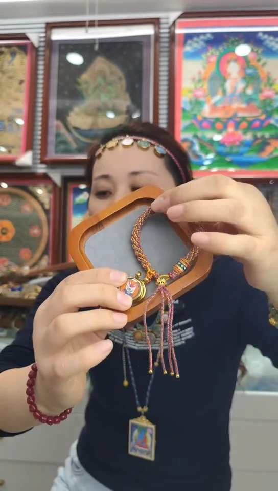 手链手工编织（非质量问题不退不换）