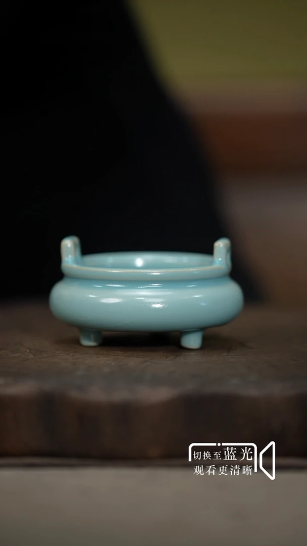 7.2cm三足巧耳炉（古月）-羊