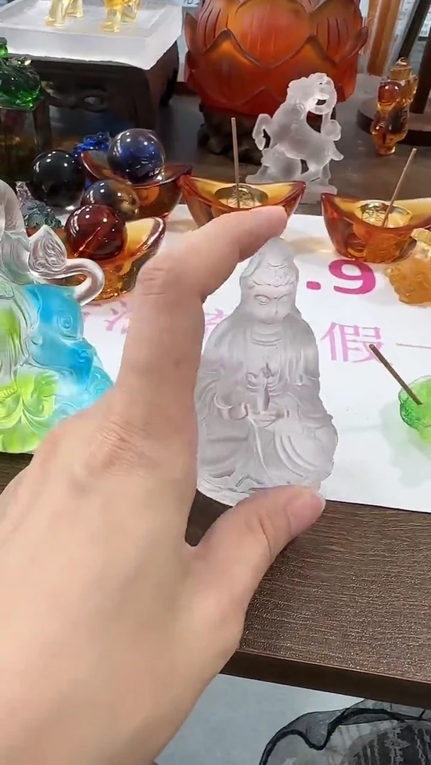 手工艺品琉璃净瓶观音