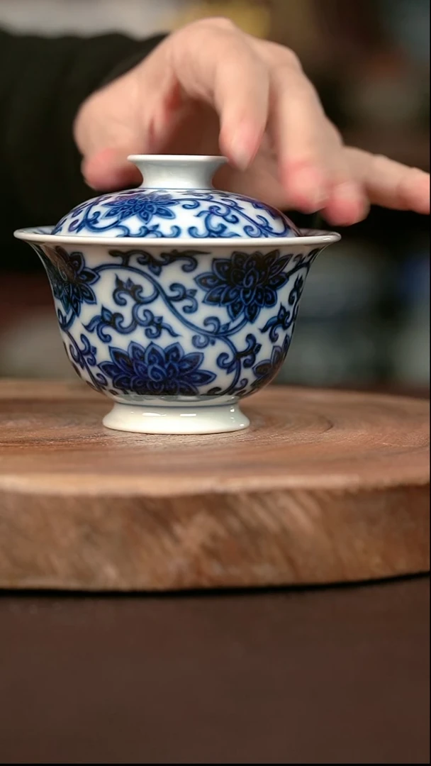 手绘 高温现代瓷  柴窑  双钩莲 高足130c