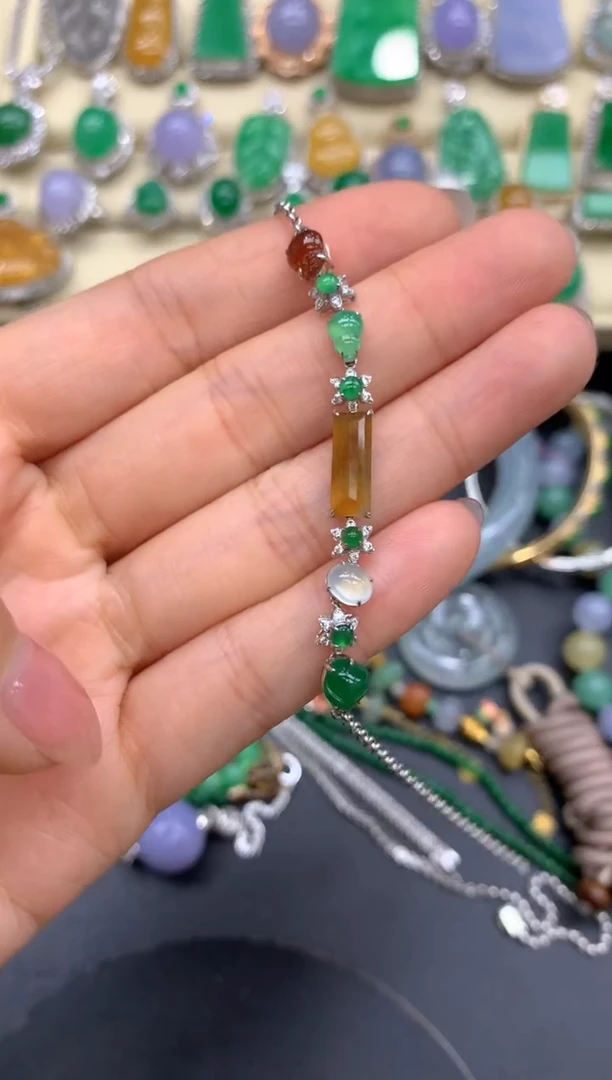 【闪购商品】翡翠手链18K金镶嵌310-中国好珍宝