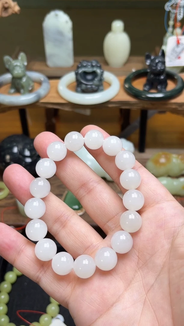 手串未镶嵌和田玉卡12青海白玉圆珠