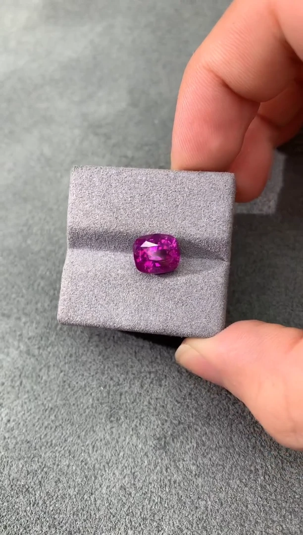 裸石彩色蓝宝石无烧紫色蓝宝石 4.55CT