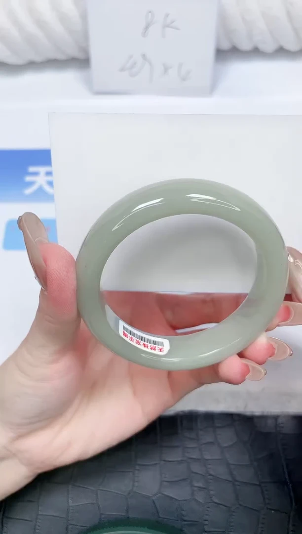 石英质玉手镯未镶嵌33-55.4