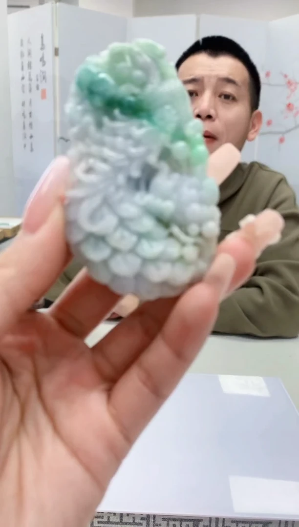 【闪购商品】定制翡翠未镶嵌4812lr-毛货挂件78