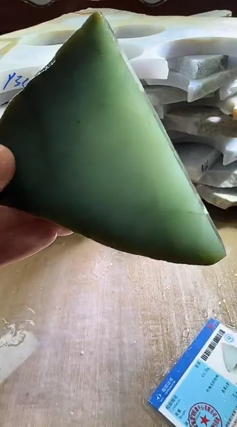 裸石翡翠缅甸翡翠A货花318