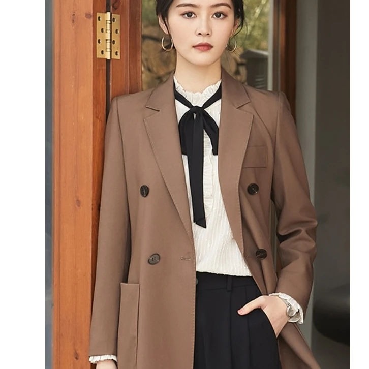 【柔光阔型】曼贝西装外套女简约春季中长款职业正装D22016