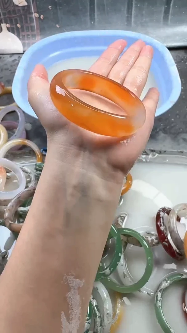 【闪购商品】玛瑙/玉髓手镯未镶嵌114