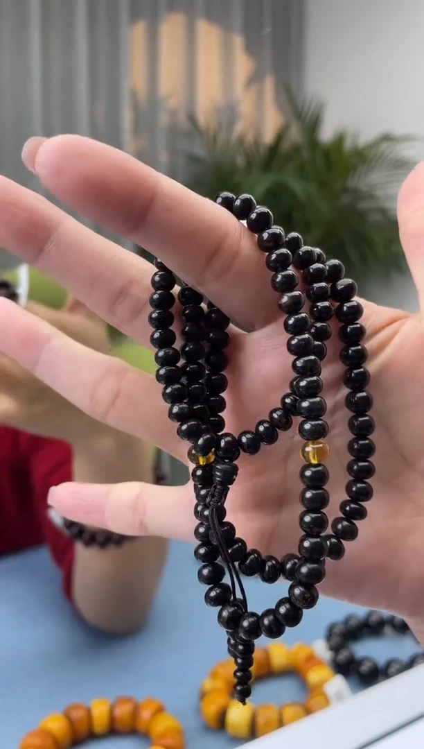 【闪购商品】琥珀珠宝奇石未镶嵌假一罚十，多样性发一件013.6