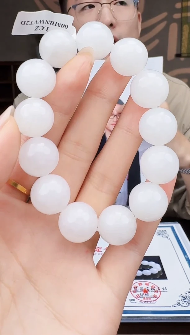 定制和田玉天然和田玉（拍一发一）