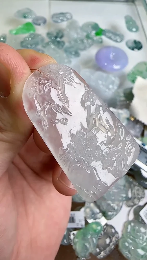 【闪购商品】翡翠吊坠(不含链)未镶嵌