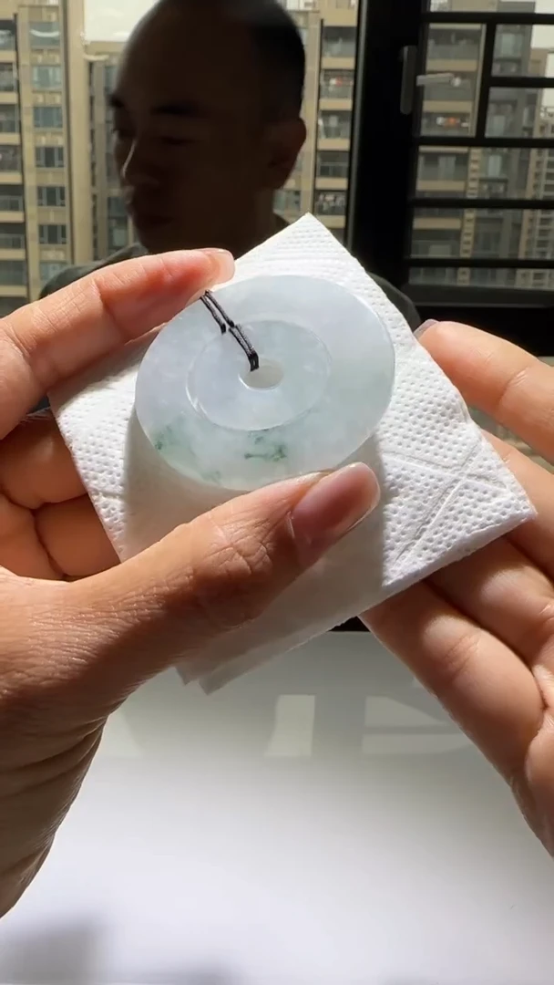 【闪购商品】翡翠颈饰未镶嵌天然翡翠A货