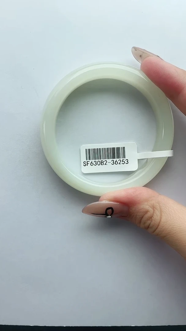 和田玉手镯未镶嵌53