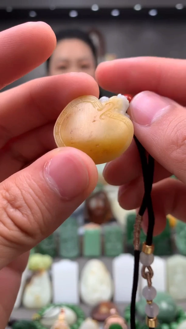 【闪购商品】和田玉吊坠未镶嵌吊坠