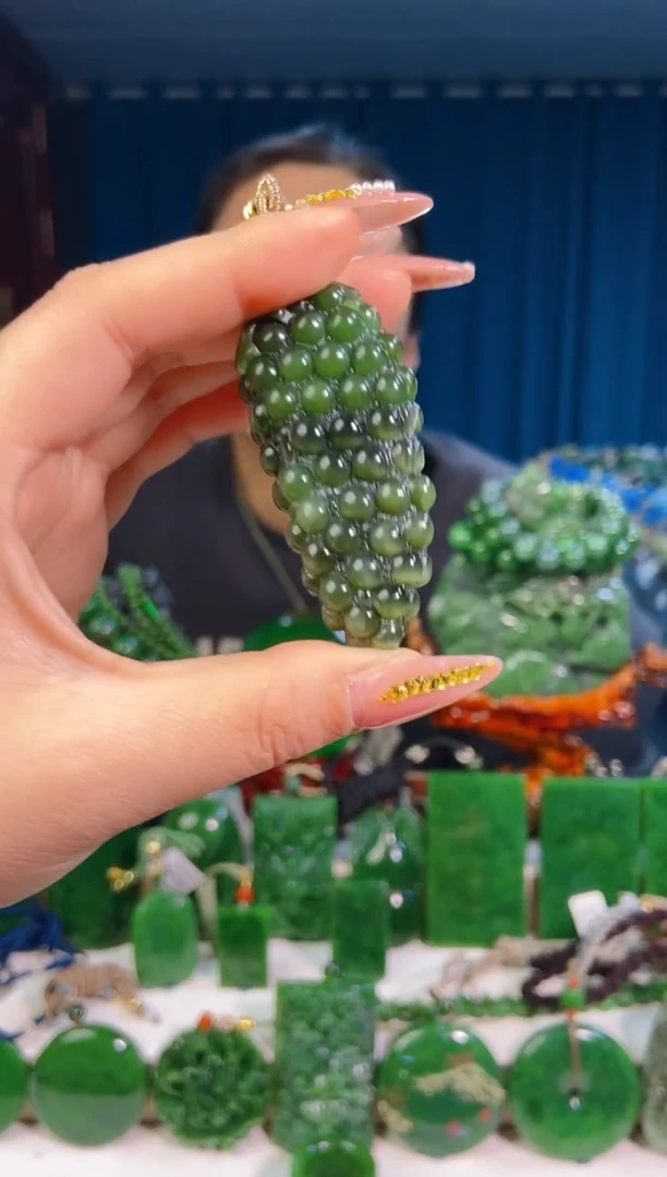 【闪购商品】和田玉挂件未镶嵌1