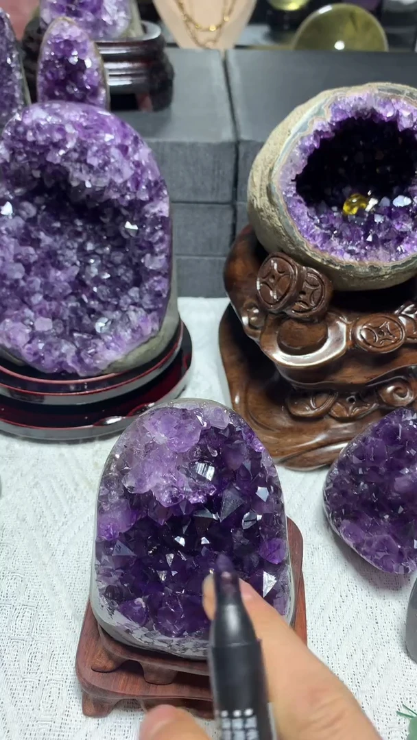 未镶嵌紫晶大型摆件（非配饰）296水晶