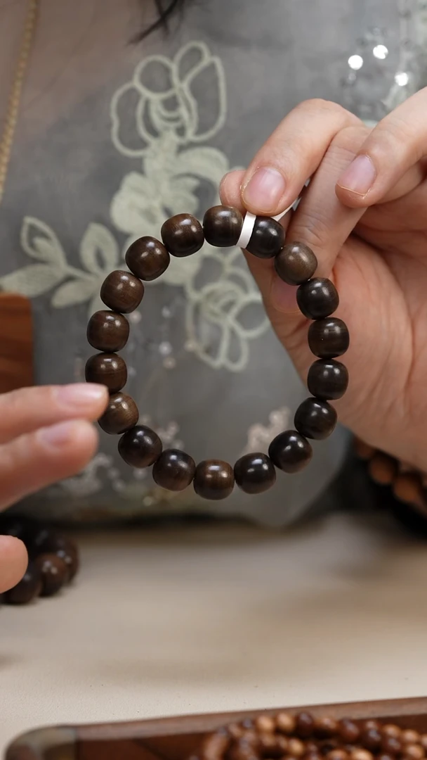 檀香木手串/手链鲨****️阴沉老山檀香11*12老型多样式发其一沉水