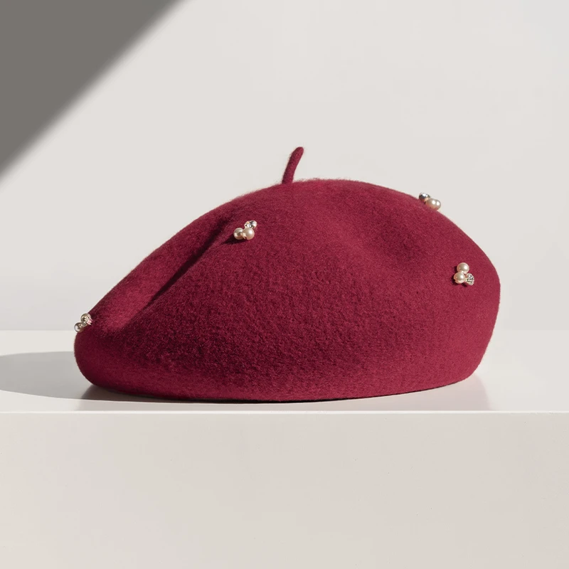 疯帽子 轻奢暗闪羊毛贝雷帽女手缝珍珠水钻画家帽蓓蕾帽红色冬