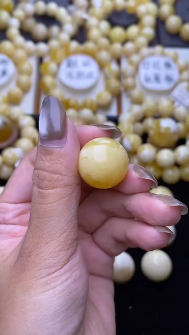 裸石琥珀未镶嵌 大小姐珠宝40