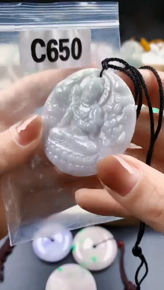 颈饰未镶嵌翡翠天然翡翠吊坠挂件