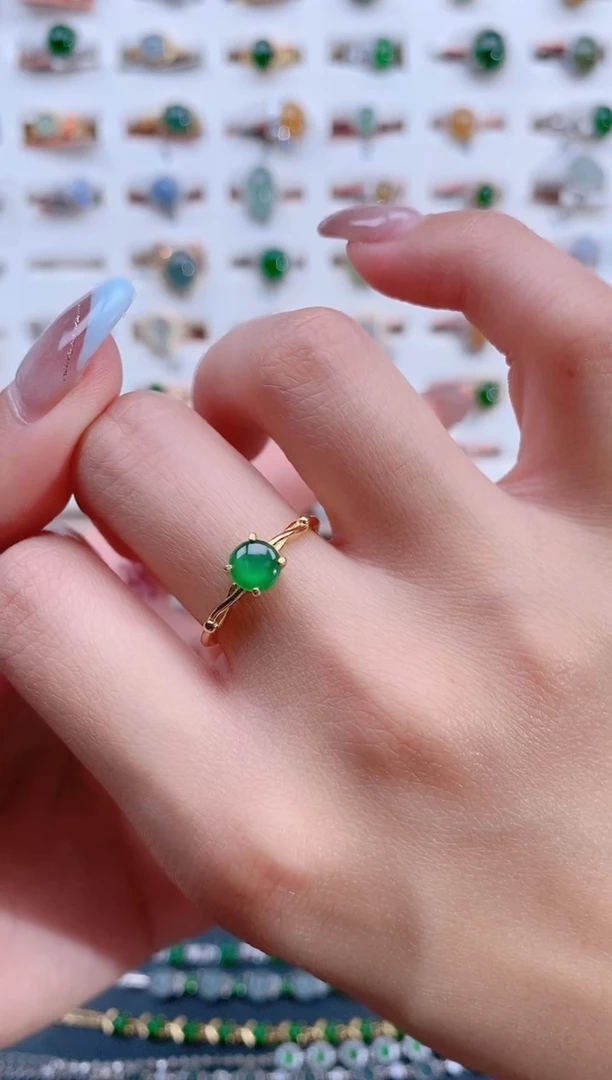 翡翠戒指银S925镶嵌天然翡翠