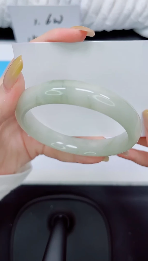 石英质玉手镯未镶嵌106