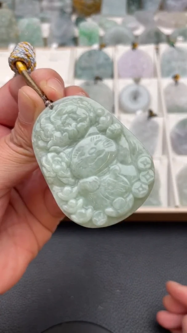 颈饰未镶嵌翡翠天然缅甸翡翠A货217